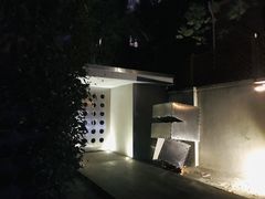 -穹六人间 people 6(岳阳路店)