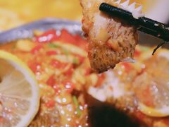 傣寨柠檬鱼-觅山云南菜(泊富ICITY店)