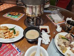 -肥仔文澳门猪骨煲(南京西路店)