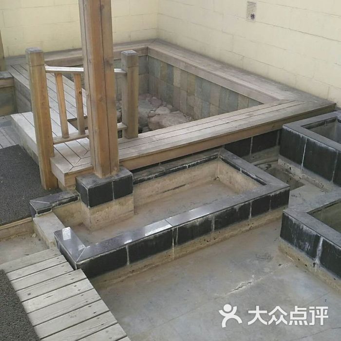 南宫97号温泉别墅私汤庭院