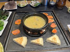 -有一锅·黑山羊腊排骨野生菌火锅(黑龙潭旗舰店)