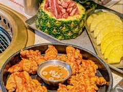 -蚂蚁洞·烤肉大营地(上海静安大悦城店)