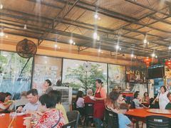-大树下海鲜饭店