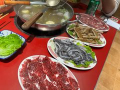 -潮汕·草根牛肉档(城市集市上海荟聚店)