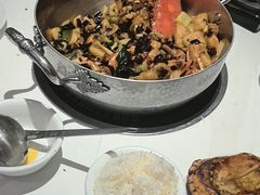 -七欣天香辣蟹火锅(闵行浦江欢乐颂店)