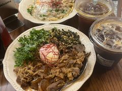 -CowCow其其·牛杂咖啡公司(六运店)