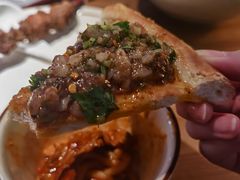 招牌烤牛骨髓配维吾尔馕饼/半份-纳鲁孜·新疆特色餐厅(上海悦荟广场店)