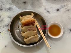 网红锅贴-锅贴大王南翔小笼(临沂二村店)