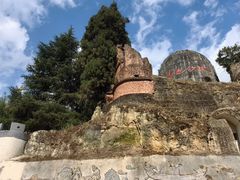 -彩色沙林风景区