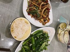 -鲜榨果汁·啤酒鱼(环岛河店)