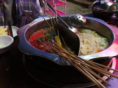 -百签宫串串香重庆火锅(夏湾店)