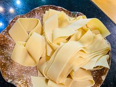 -顶顶汤火牛排火锅·经典铜锅涮肉