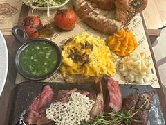 -Mark&Mars Restaurant