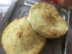 吊炉烧饼-教师之家赵家羊汤馆(东青龙街店)