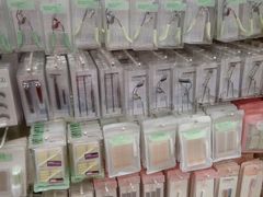 -名创优品(天津市河东万达广场店)