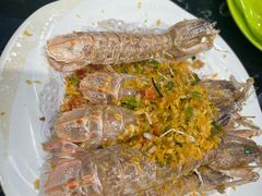 -小海豚•老字号海鲜餐厅(天涯店)