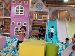 -星舰梦航(广百广场荔胜店)