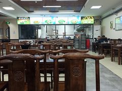 大堂-崇德楼水盆牛羊肉泡馍馆(文艺路店)