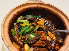 -八府香鸭·啫啫煲(华山路店)