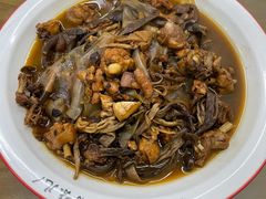 -鲁南仔·滕州炒鸡(经三路店)