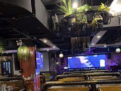 -麦凯伦烧烤·精酿超级工厂店(金桥总店)