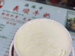 -义顺牛奶公司(新马路老店)