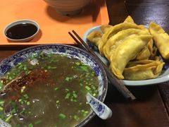 -老新隆牛肉锅贴(新街口店)