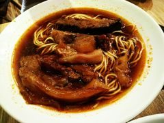 招牌红烧半筋半肉面-厝内小眷村(天河南一路店)