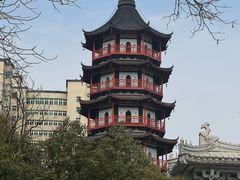 -绳金塔