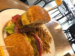 -HELLO 27 意面·沙拉·帕尼尼