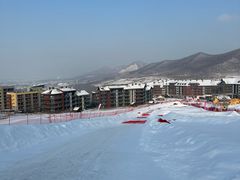 -中旅松花湖滑雪场