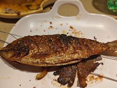 -街角等你.大连海鲜烧烤.经典铁板海鲜串(西安路店)