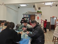 -芳芳餐厅(白沙路店)