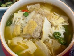 -天龙宝严素食馆(大兴善寺店)