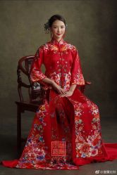 点击看大图 -藤薰定制中式嫁衣礼服旗袍店