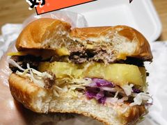 -TRIPS BURGER(大钟寺店)