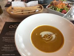 南瓜汤-OGGI TRATTORIA PIZZERIA(深业上城店)