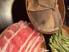 -渝井巷重庆老火锅(沈阳吉祥店)