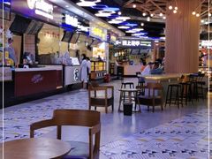 大堂-网红美食街区