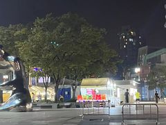 -证大大拇指广场(芳甸路店)