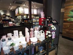 零售区-星巴克(西湖天地店)
