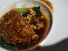 咸蛋黄狮子头-金枝玉叶上海人家食府(三里河店)