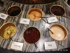 -新哥老官·畅吃123·美蛙世界(苏宁广场店)