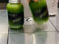 -喜茶(北京华贸购物中心店)