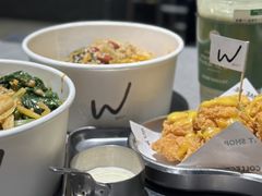 -W COLLECTIVE  DESSERT SHOP