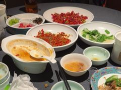 -肆月河豚·淮扬菜·湘菜(华天店)