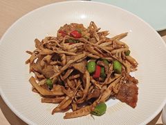 -吕氏疙瘩汤·新派鲁菜(东城万达广场店)