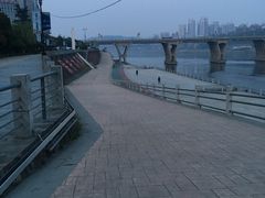 -汉江公园