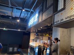 -Wagas沃歌斯(虹桥机场T1店)