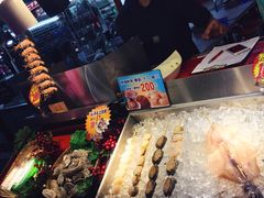 -六合夜市